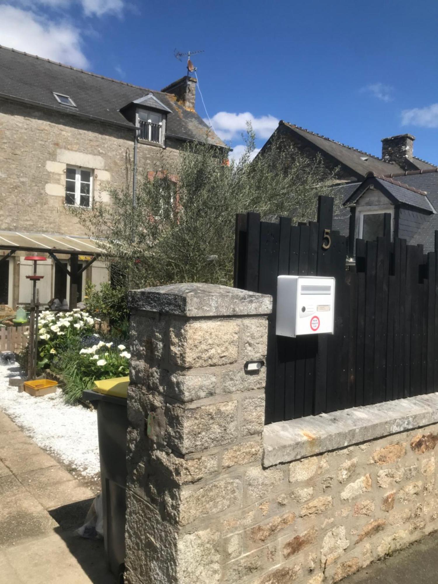 Charmante Maisonnette Proximite Cite Medievale Et Bords De Rance Dinan Exterior foto
